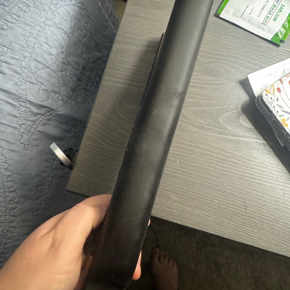 CHI Black 1” Hair Straightener up to 410° - Picture 6 of 8